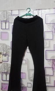 Celana Panjang Black Wanita