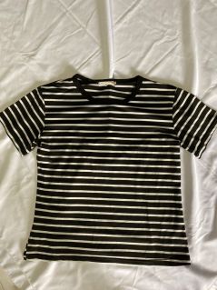 (Category: ) located in . Submitted by oh.cheapclothes (Listing ID 1011332905, Image 1). Description: .