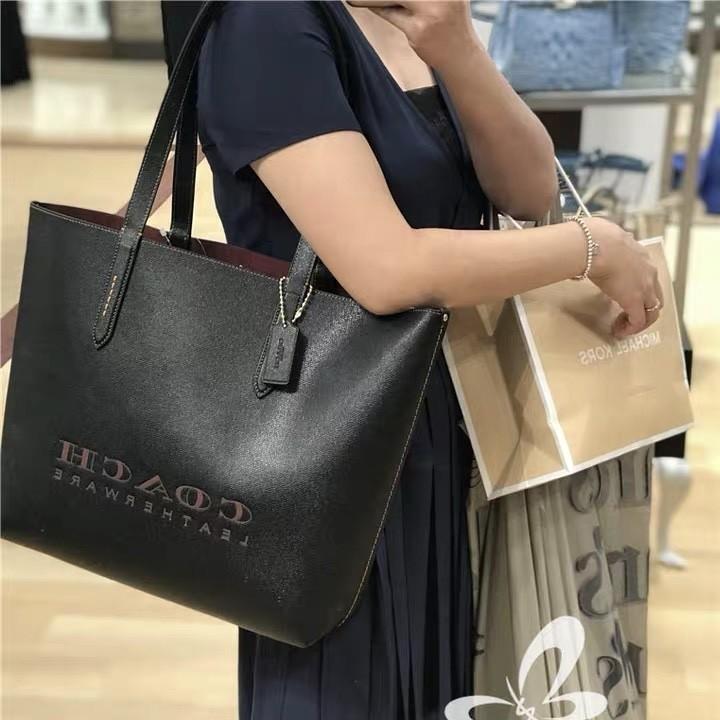 Coach store highline tote