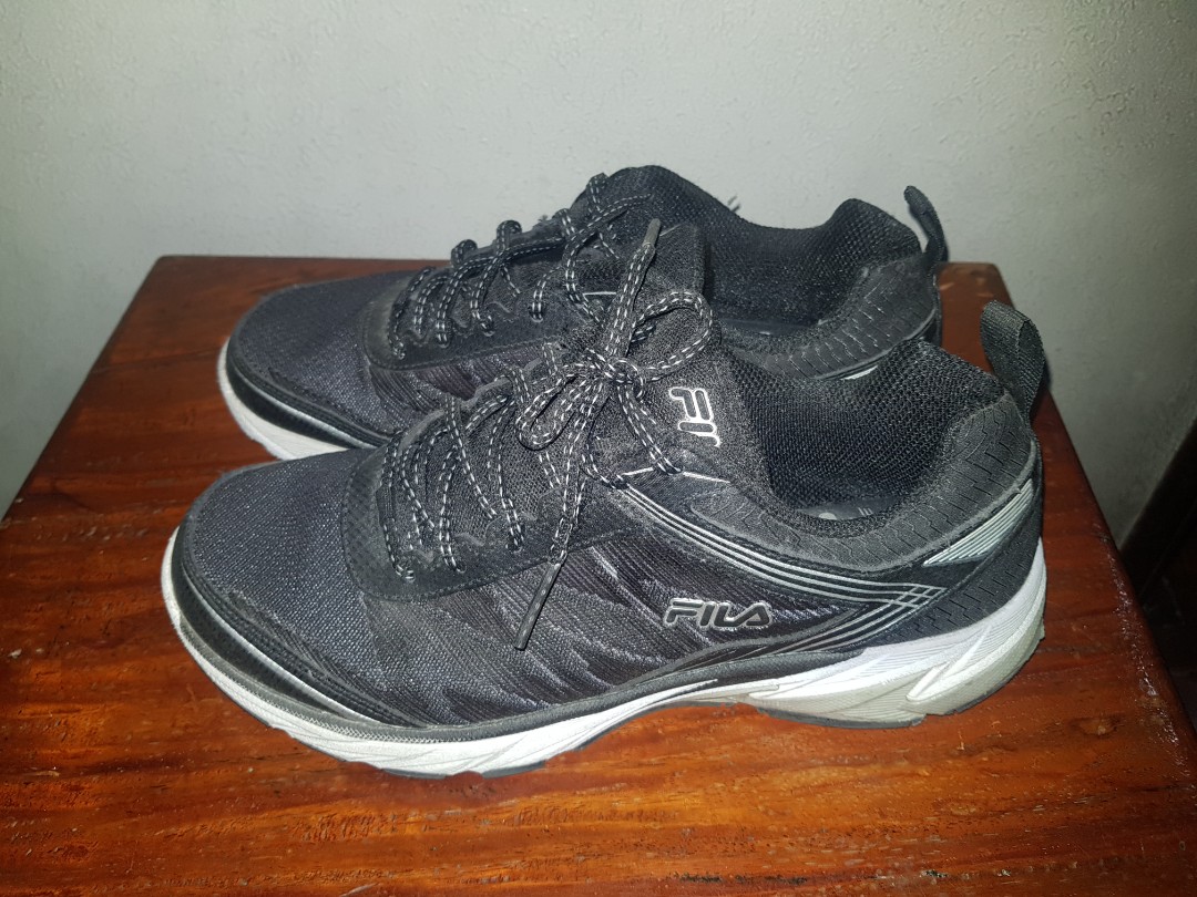 fila running sneakers