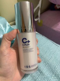 (Category: ) located in . Submitted by shopwithmeeee_ (Listing ID 1011347048, Image 1). Description: .