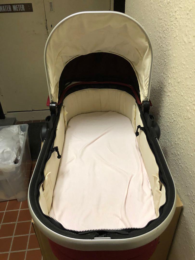Joolz Bassinet for Joolz Hub Day and Geo Babies Kids Going Out Strollers on Carousell