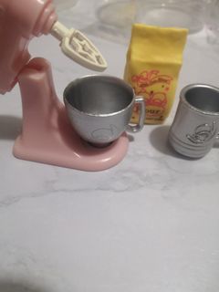 （分類：）位於 。 由 chloextoys 提交（商品編號 1011420987，圖片 1）。簡介： 。