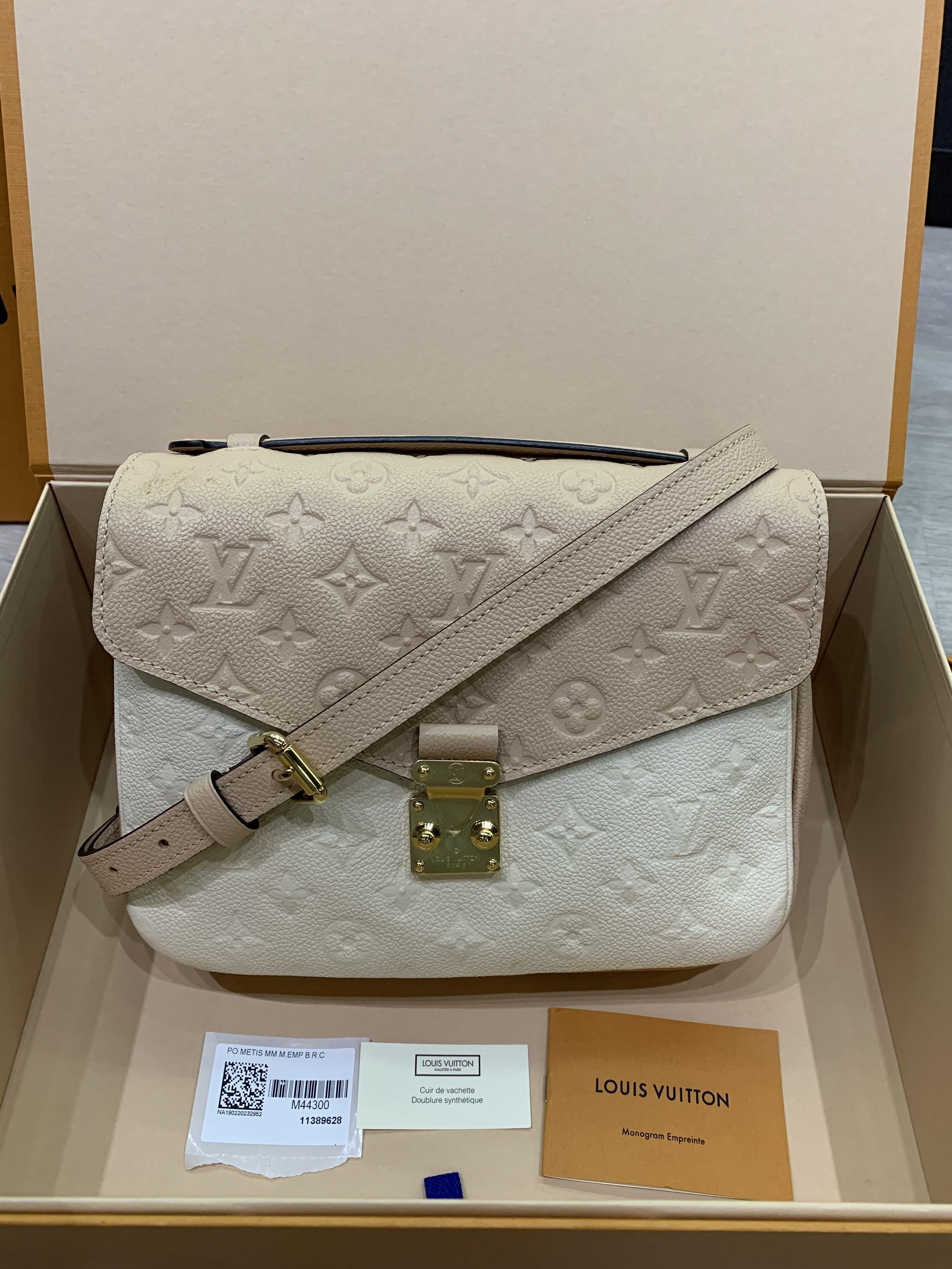 Authentic Louis vuitton pochette metis beige rose creme, Luxury, Bags &  Wallets on Carousell