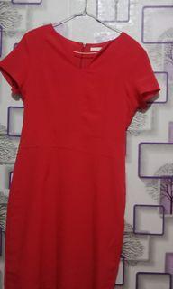 Mididress Merah