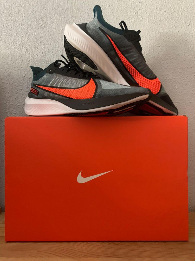 nike zoom gravity 42