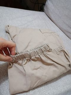 （分類：）位於 。 由 amouthree 提交（商品編號 1011236947，圖片 1）。簡介： 。