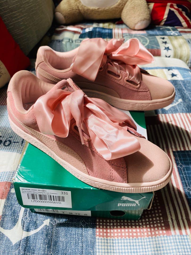 puma suede heart pebble