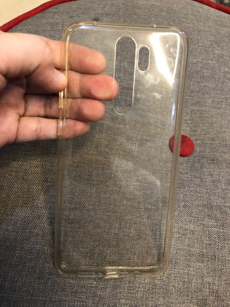Red mi note 8 pro casing (Category: Cases & Sleeves) located in Manila. Submitted by cabbielopez (Listing ID 1011367952, Image 2). Description: Red mi note 8 silicon casing Original from box Not used Stock.