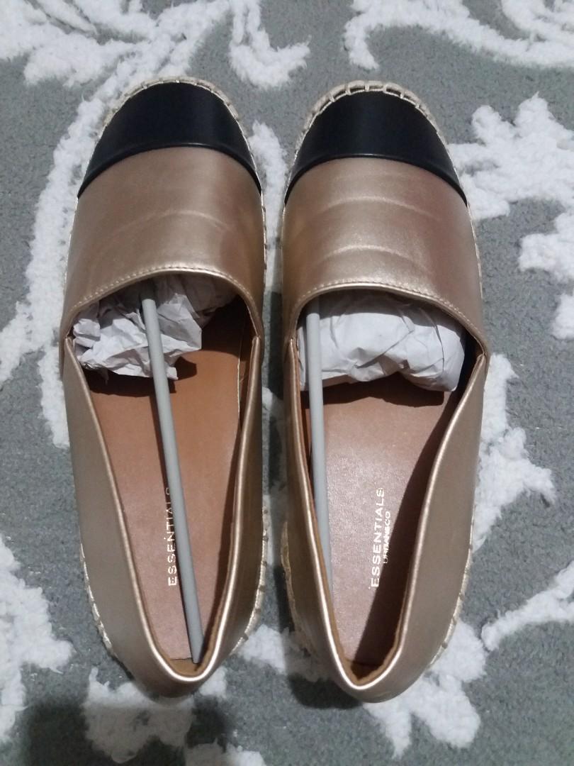 Sepatu Urban N Co Women S Fashion Women S Shoes On Carousell