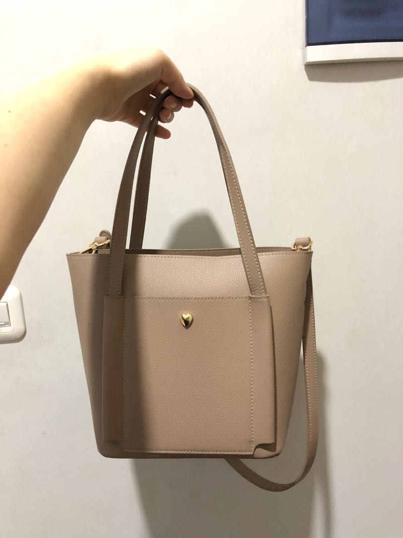 Warna nude seperti apa