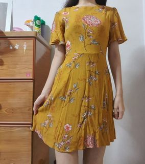 (Category: ) located in . Submitted by shoppingqueen97 (Listing ID 1011413732, Image 1). Description: .