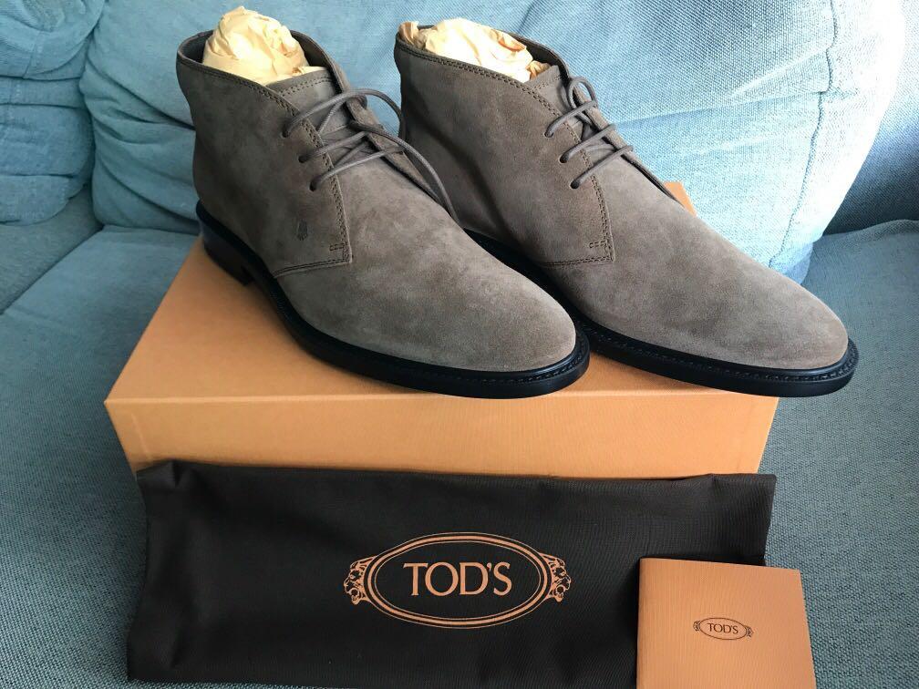 tod's suede chukka boots