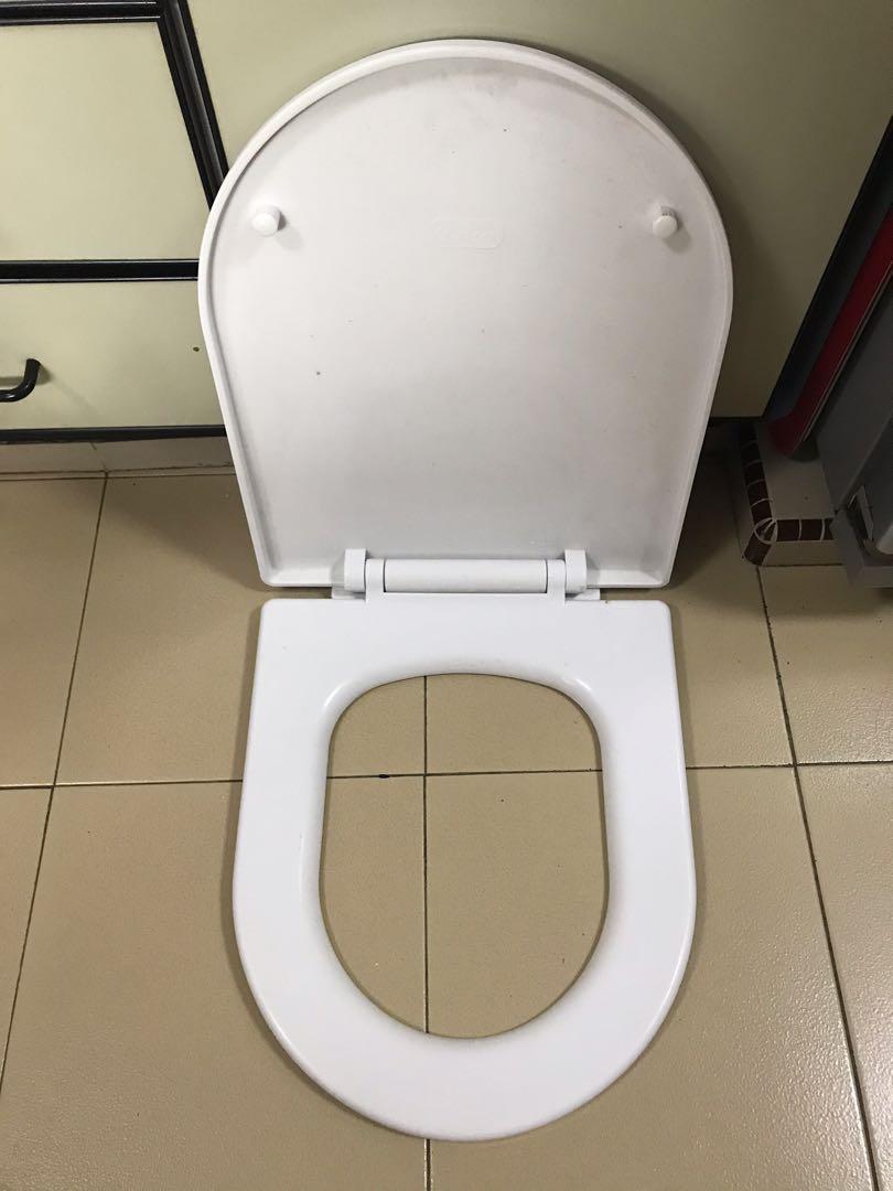 toilet seat 17 x 14