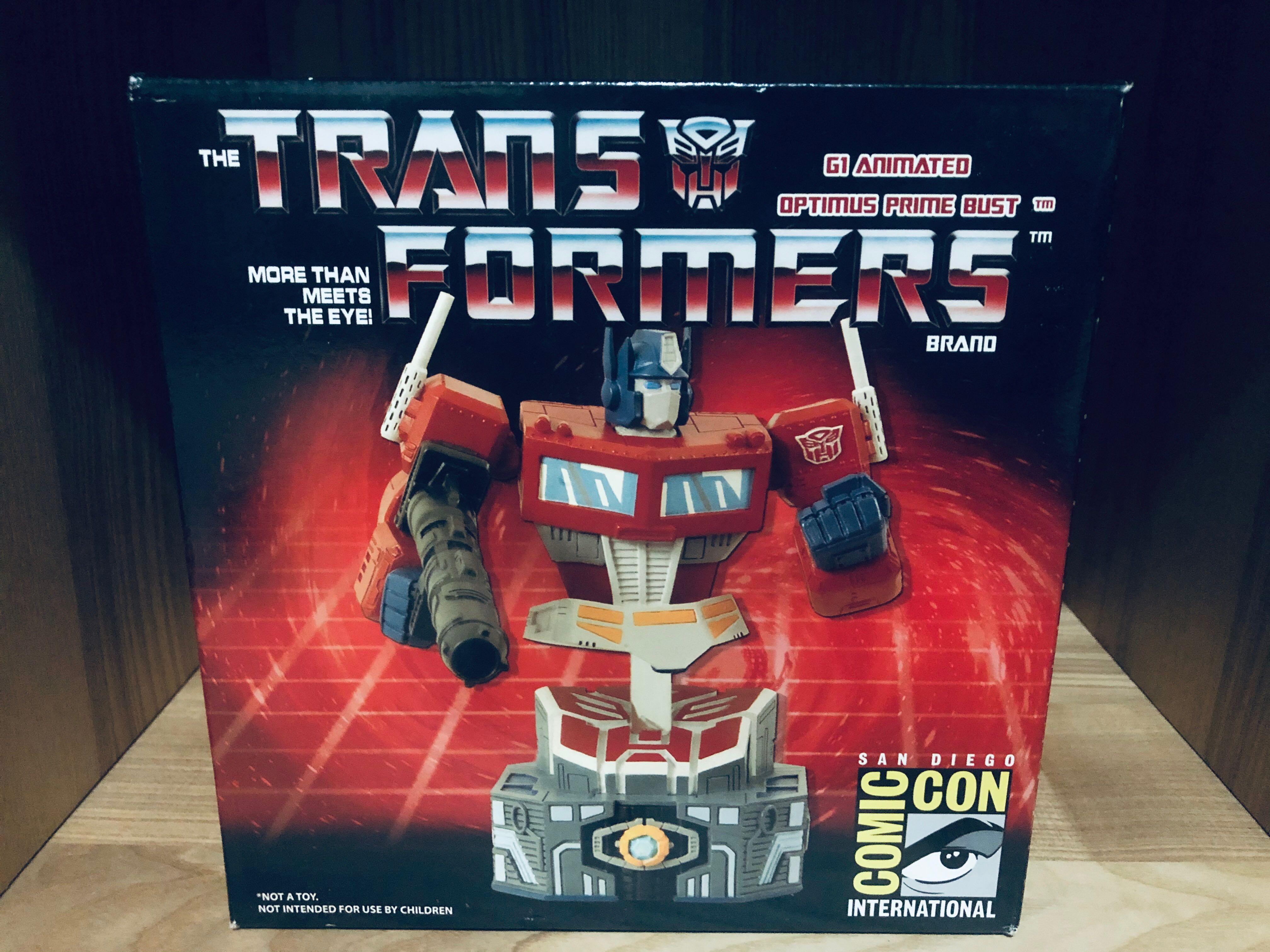 TRANSFORMERS G1 ANIMATED OPTIMUS PRIME BUST 2009, Hobbies & Toys