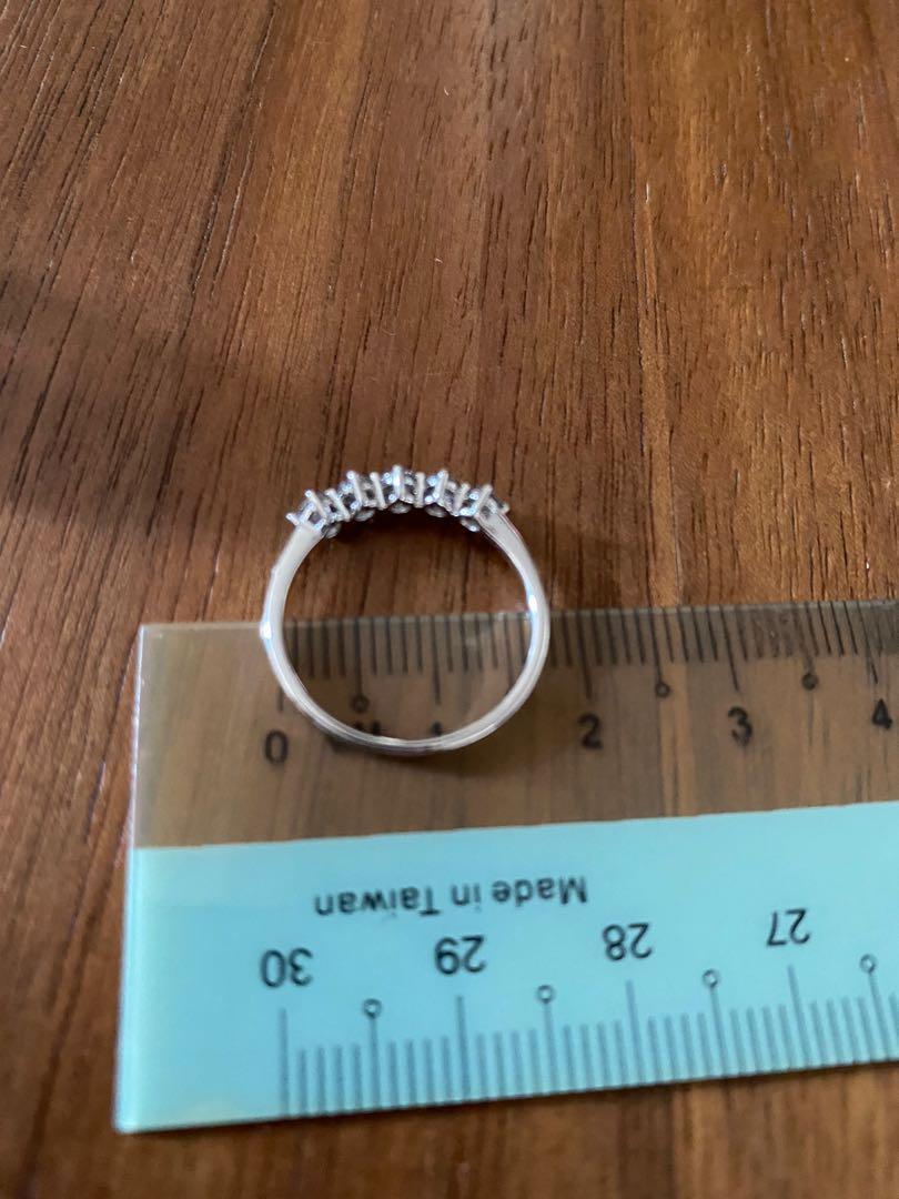 Twin stack rings (Category: Rings) located in Singapore. Submitted by luxemanic (Listing ID 1011256342, Image 3). Description: Beautiful stack rings! All earth mined diamonds Ring 1- 5 solitaires amounting to 0.36 carats. Hong Kong 🇭🇰 size 12 Ring 2- 0.15 carat pink solitaire and surrounding white diamonds ~0.3 carats. Hong Kong 🇭🇰 size 13 Need to have a slightly larger ring if you’re planning to add on more rings so diff sizes works Great va