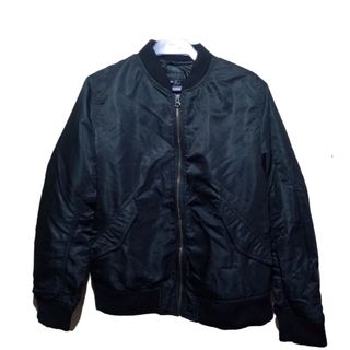 (Category: ) located in . Submitted by ehdwow_ (Listing ID 1011435538, Image 1). Description: .