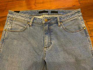 Wrangler 牛仔褲