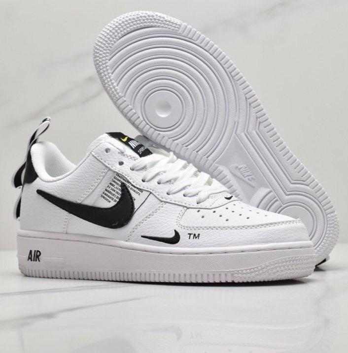Air Force 1 AF1 Utility White/Black, Women's Fashion, Shoes, Sneakers on  Carousell
