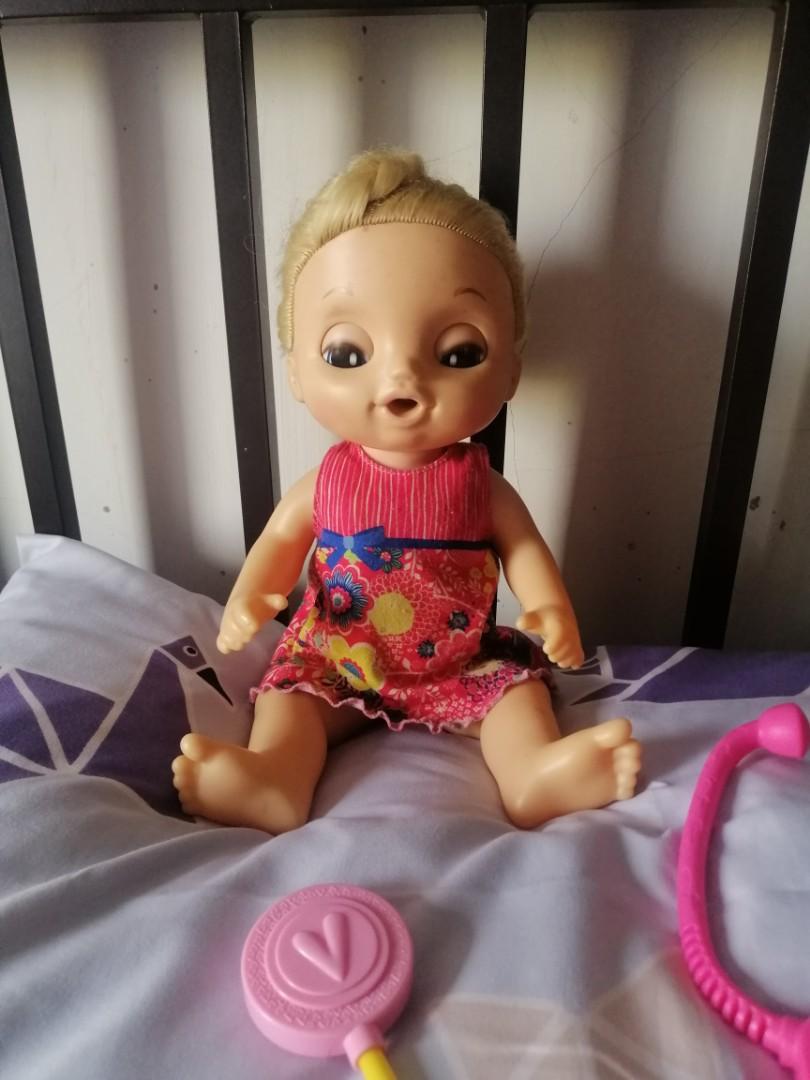 Baby deals alive crying