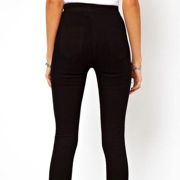 Brandy Melville Jaycee Stretchy Jeggings, Women's Fashion, Bottoms, Other  Bottoms on Carousell