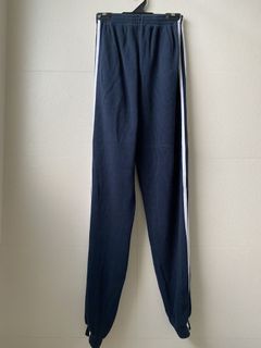 (Category: ) located in . Submitted by shopforacause (Listing ID 1011467190, Image 1). Description: .