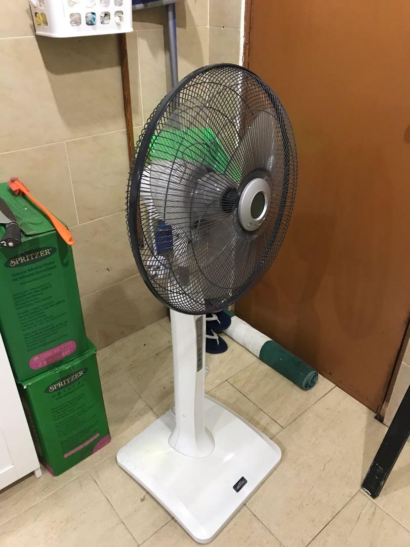 Broken stand fan (Mistral brand), Furniture & Home Living, Furniture