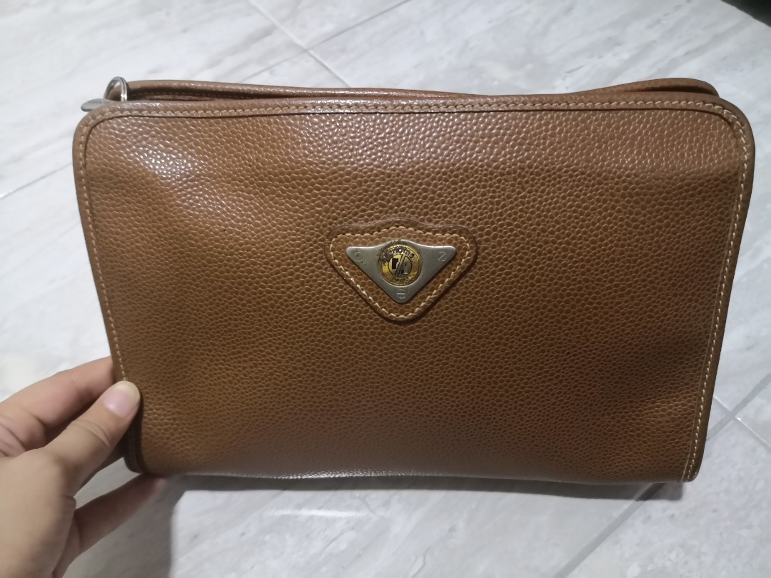 renoma clutch bag
