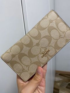 (Category: ) located in . Submitted by preloved_jenell (Listing ID 1011582675, Image 1). Description: .