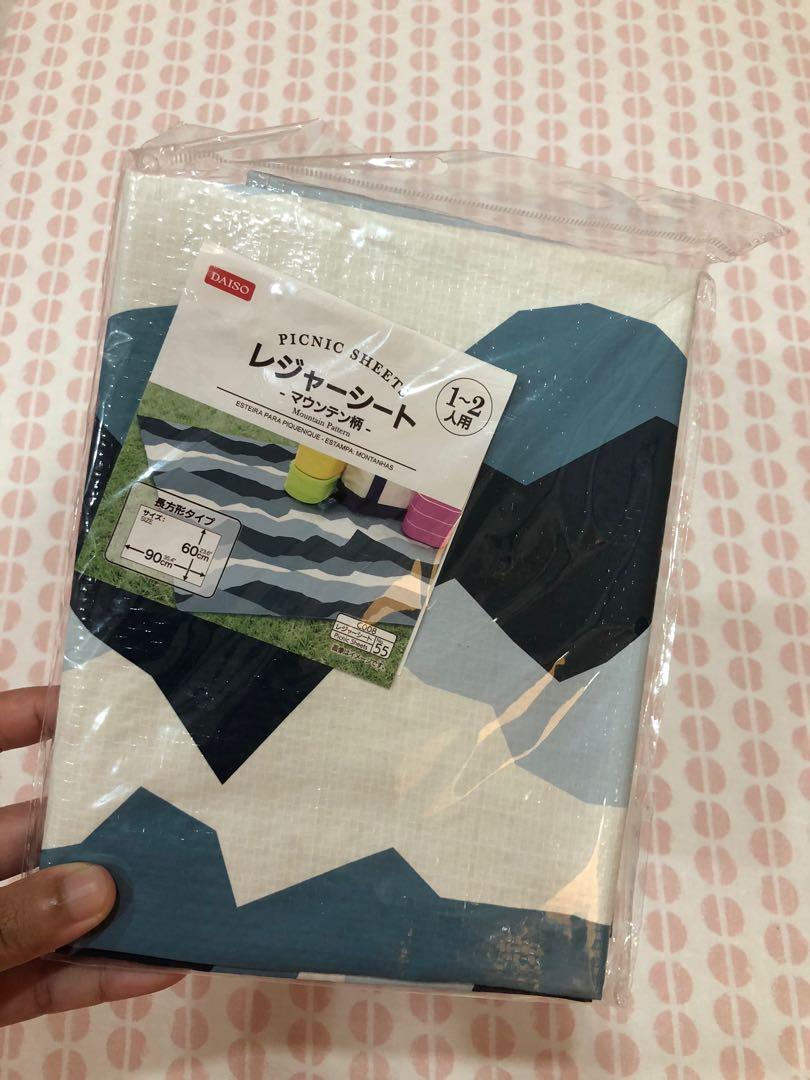 DAISO Picnic Sheets, Furniture & Home Living, Home Improvement