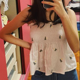 (Category: ) located in . Submitted by holalys (Listing ID 1011533578, Image 1). Description: .