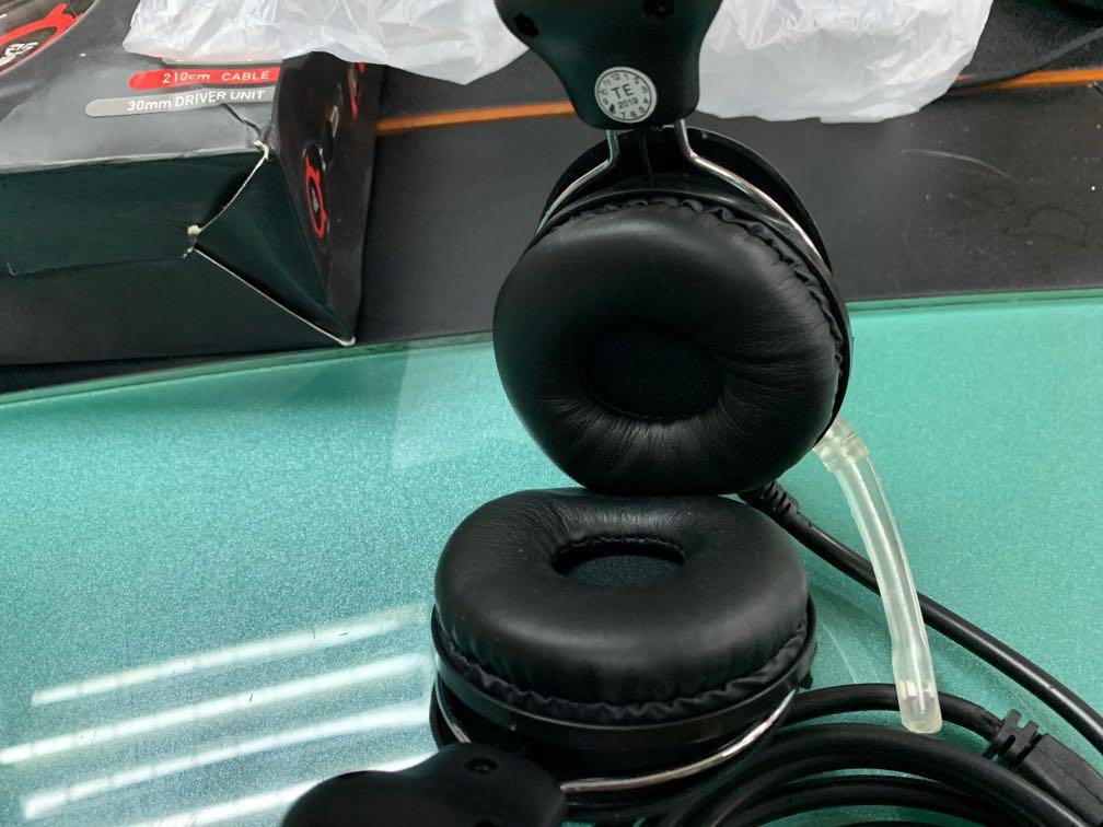 Fantech Clink HG2 Gaming Headset (Category: Virtual Reality) located in Pasay City. Submitted by ayinong168 (Listing ID 1011596425, Image 3). Description: Item is in excellent condition condition pm for inquiries .
