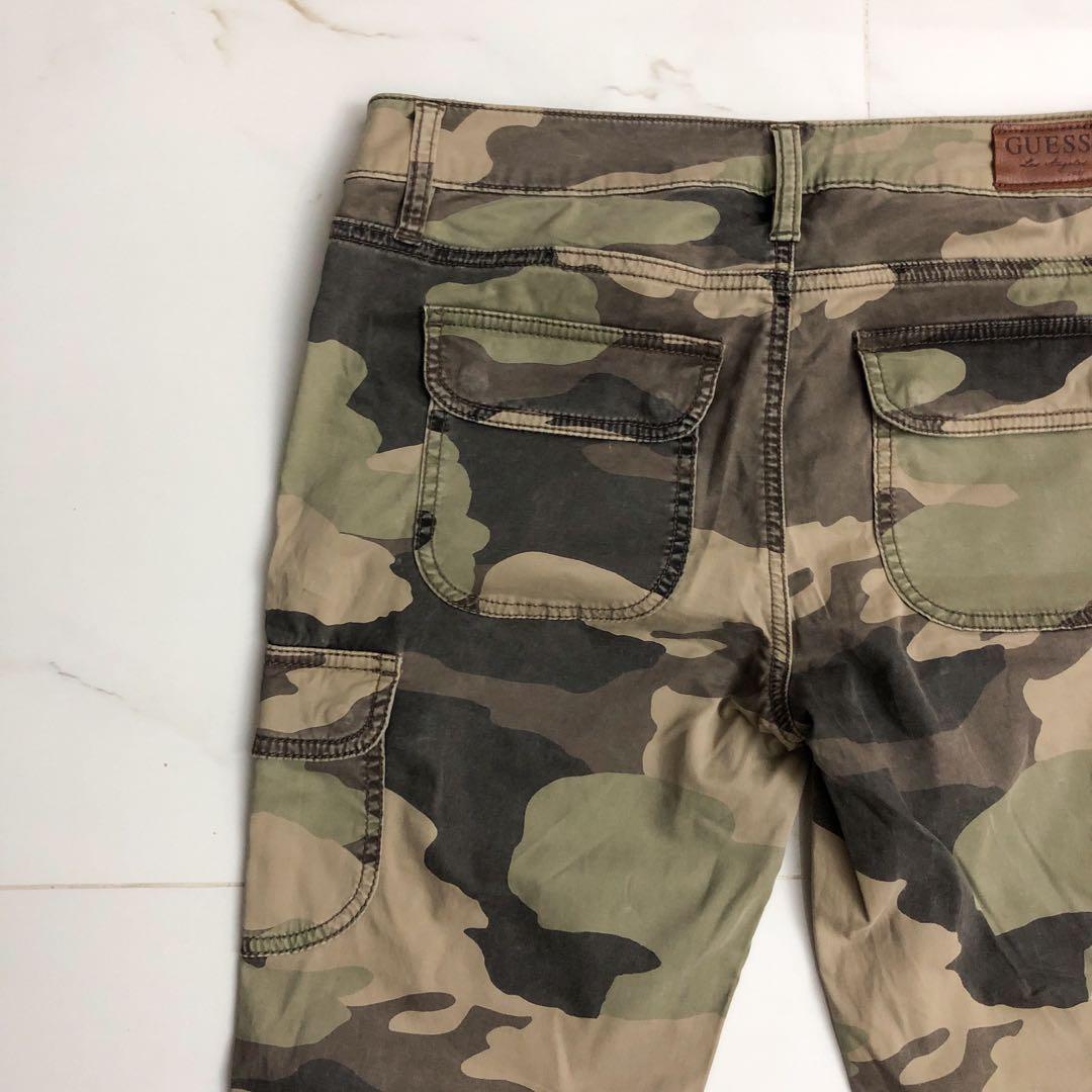guess camo shorts