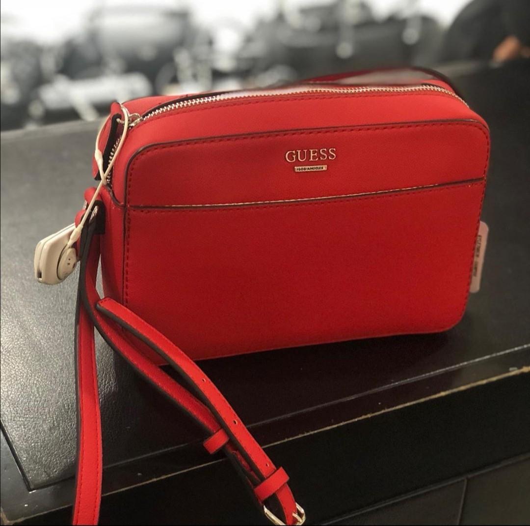 Pre-owned Guess Patent Leather Handbag In Red | ModeSens