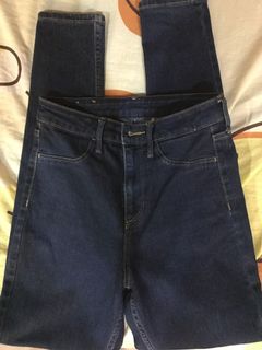 (Category: ) located in . Submitted by carlapb (Listing ID 1011655008, Image 1). Description: .