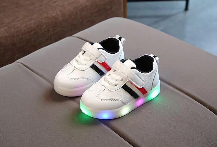 Child shoes top light