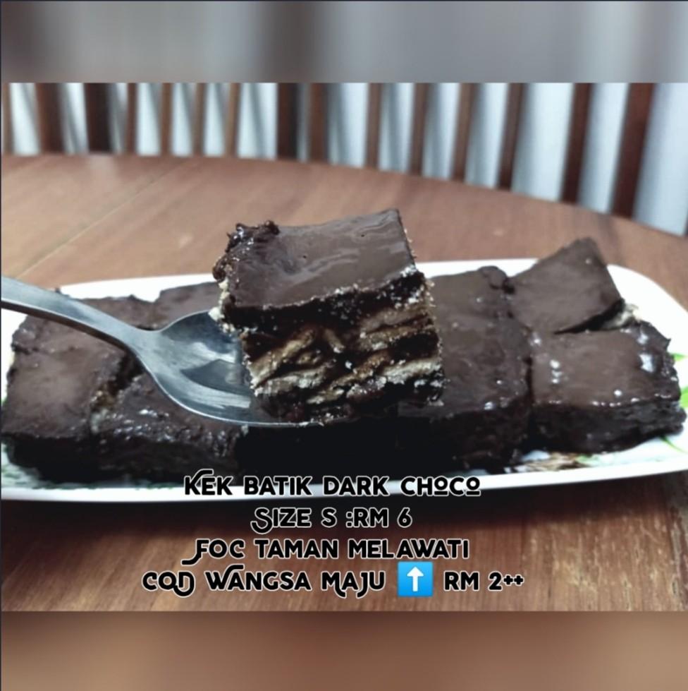 Kek batik dark choco, Food u0026 Drinks, Baked Goods on Carousell