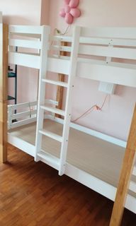 (Category: ) located in . Submitted by cat14805 (Listing ID 1011500081, Image 1). Description: .