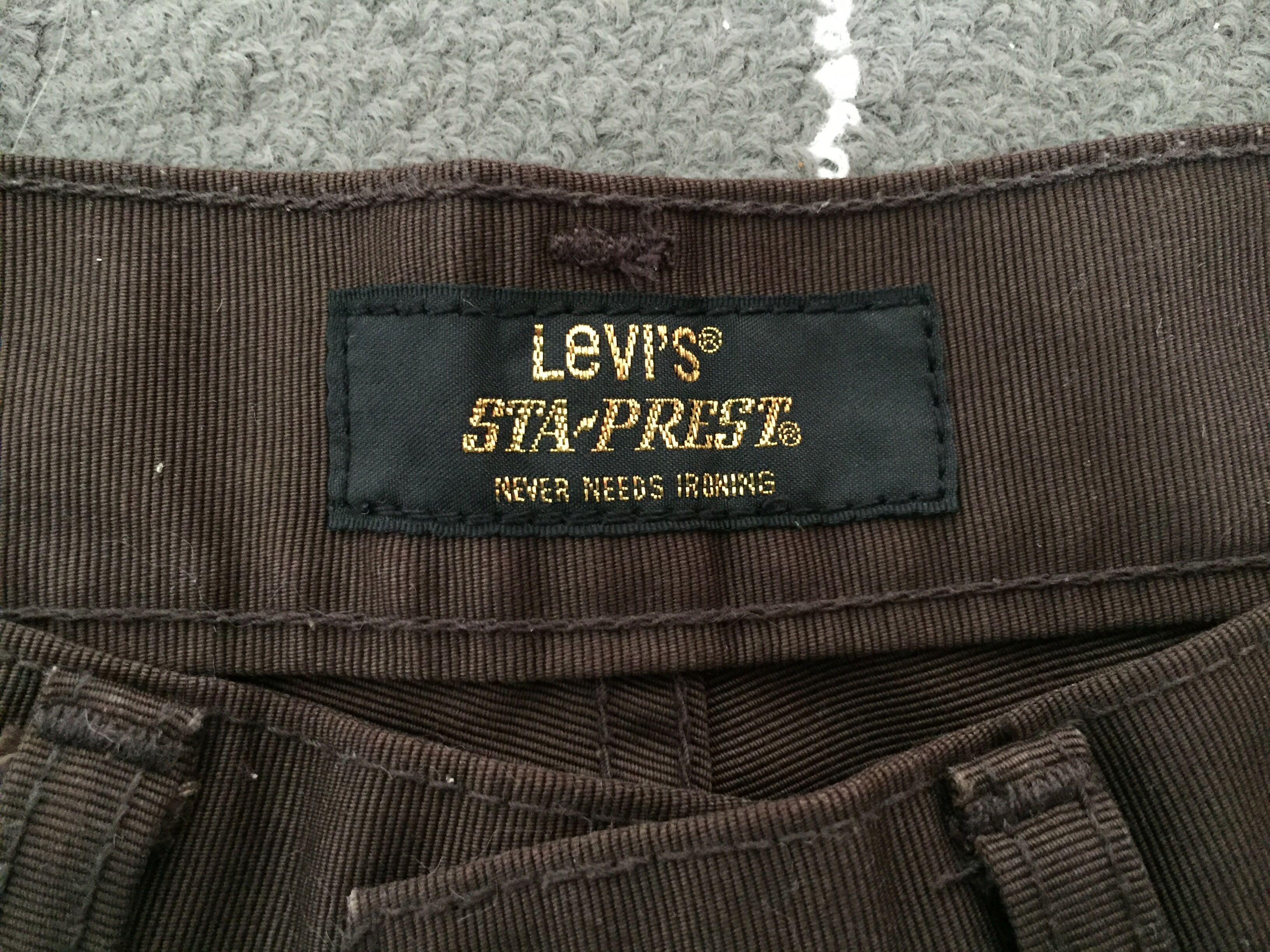 Levis sta top prest 502