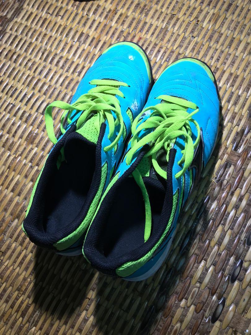Mizuno futsal hot sale hijau