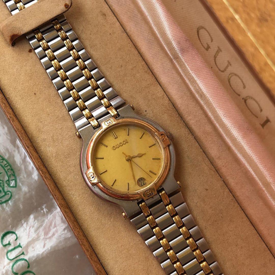 Mulaiyuk Jam Vintage Gucci 9000m Gold Dial Quartz Barang Mewah Jam Tangan Di Carousell