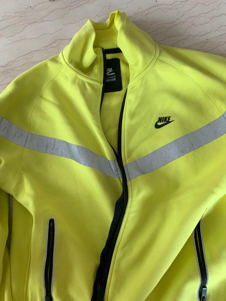 neon yellow nike jacket
