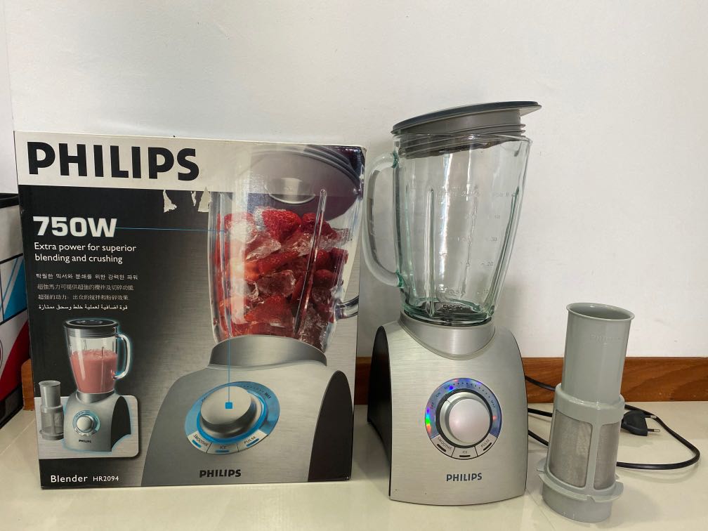 Philips Blender HR2094 & Disney Glass Set, TV & Home Appliances, Kitchen Appliances, Juicers, & Grinders on Carousell