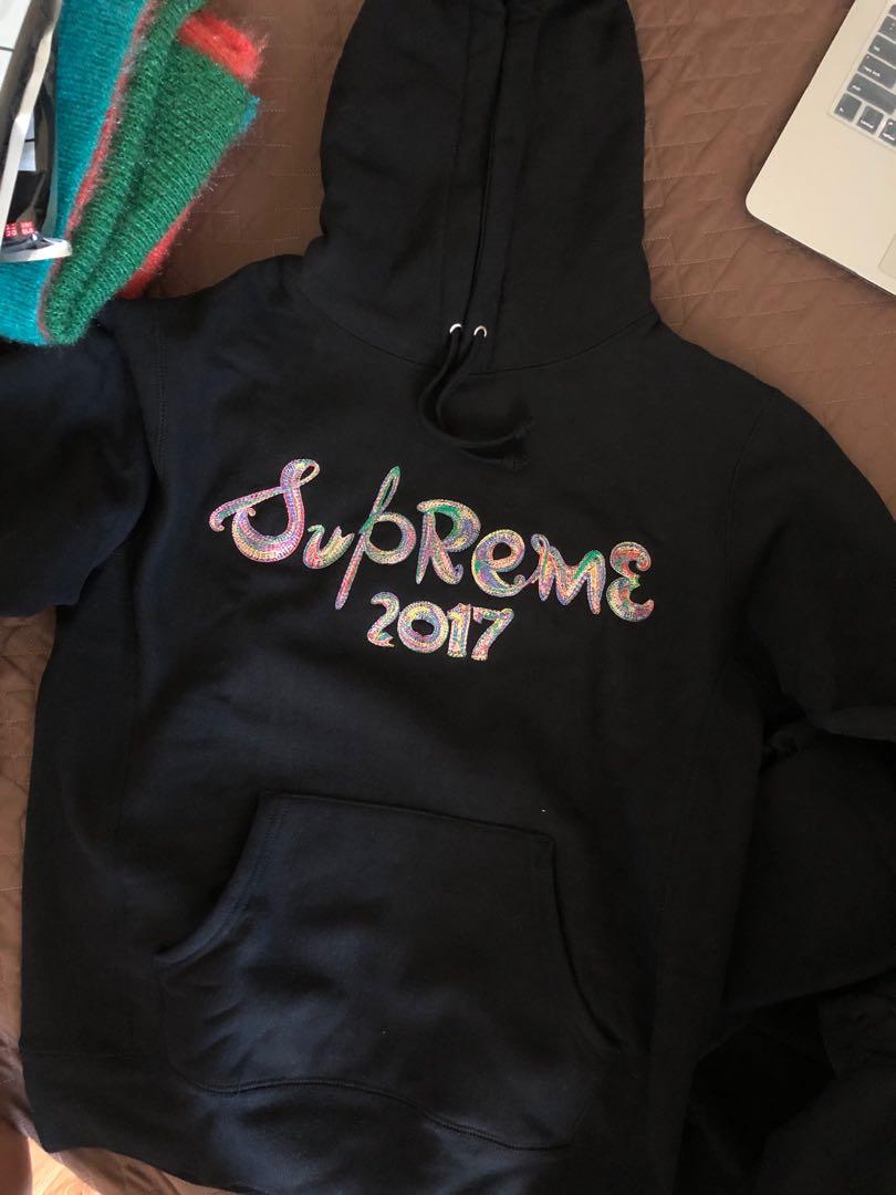 Supreme hoodie on sale 2017