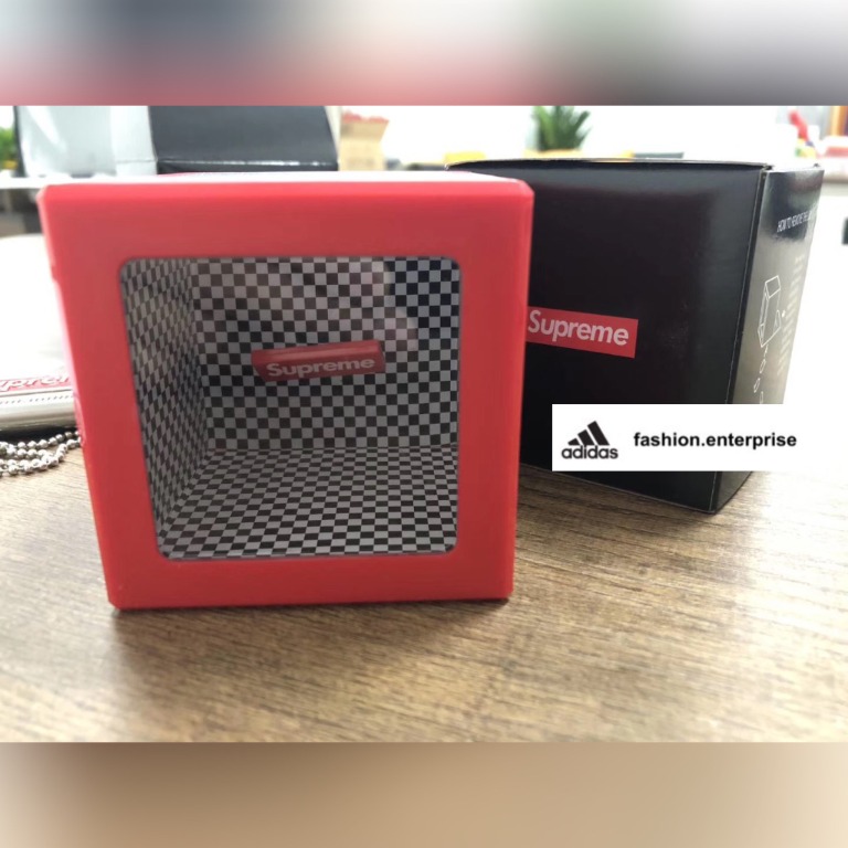 Supreme coin box hotsell
