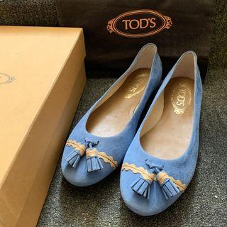 Tod's suede shoes