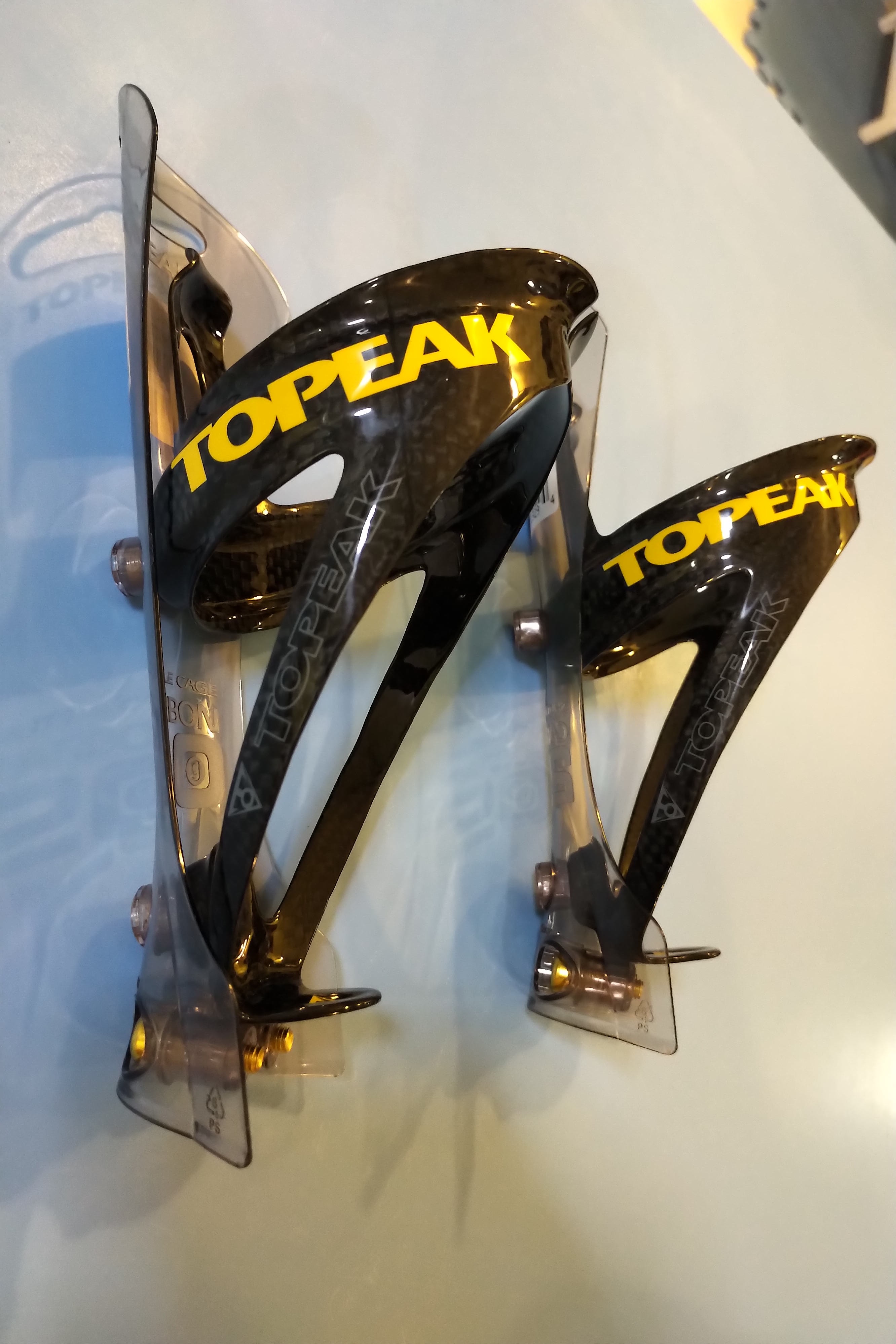 Topeak shuttle hot sale bottle cage