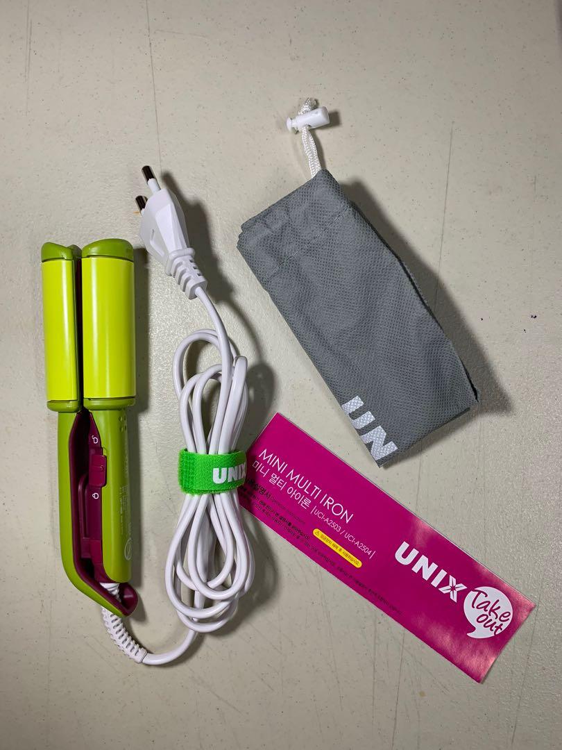 Unix Take Out Mini Multi Iron (UCI-A2503/UCI-A2504 (Category: Men's Grooming) located in San Juan City. Submitted by andreastacyng (Listing ID 1011583408, Image 2). Description: Unix Mini Multi Iron (1) Simply carry ultra-light hair multi in pouch (2) Fashionable beauty items on your special trip. Bought in: Korea Barely Used: 1-2 times only.