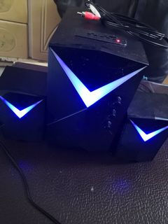 （分類：）位於 。 由 leon6 提交（商品編號 1011779662，圖片 1）。簡介： 。