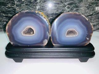原皮夫妻玛瑙洞 重3.7kg Agate Pair